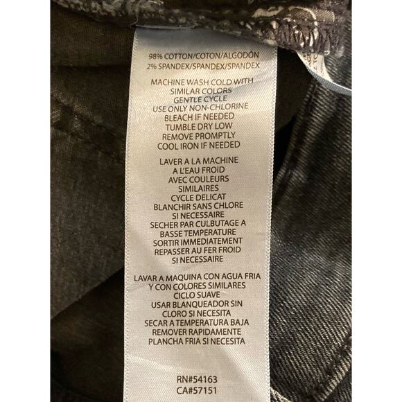 Calvin Klein Women's High Rise Skinny Ankle Length Jeans Size 26 Black/Gray NWT - Picture 7 of 7